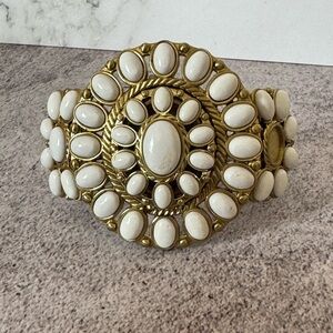 Bohemian Southwestern White Medallion Hinged Cuff Bangle Bracelet Vintage 90s